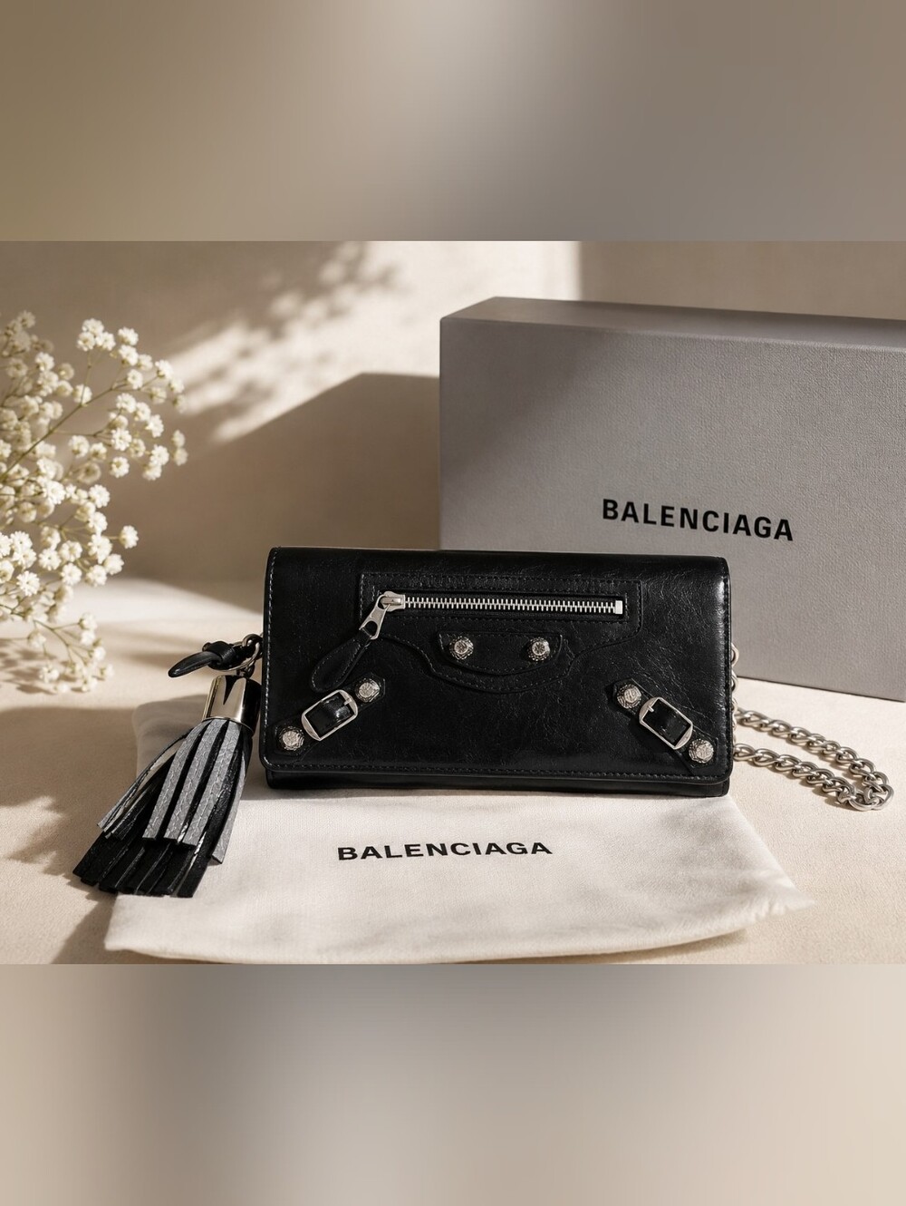 Balenciaga Giant 12 Money Wallet With Detachable Strap